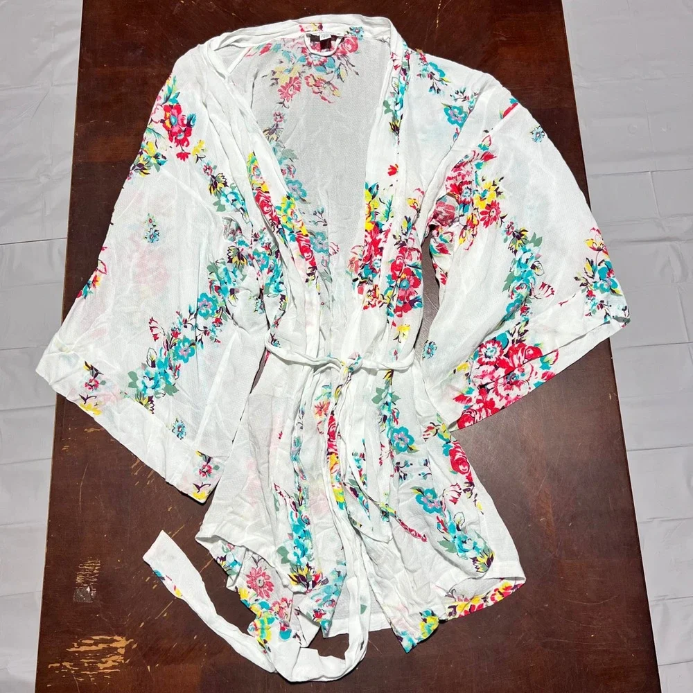 In Bloom by Jonquil Floral Robe and Chemise Set White Lace Trim Small KOK110